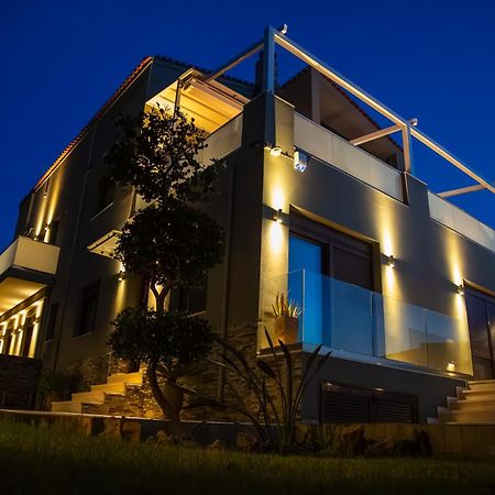 A Cozy Eco Villa By The Sea 구베스 외부 사진